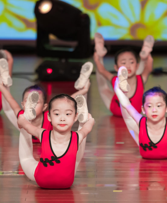 “舞”與倫比的美麗|北京王府幼兒園形體訓(xùn)練匯報(bào)演出圓滿(mǎn)舉行